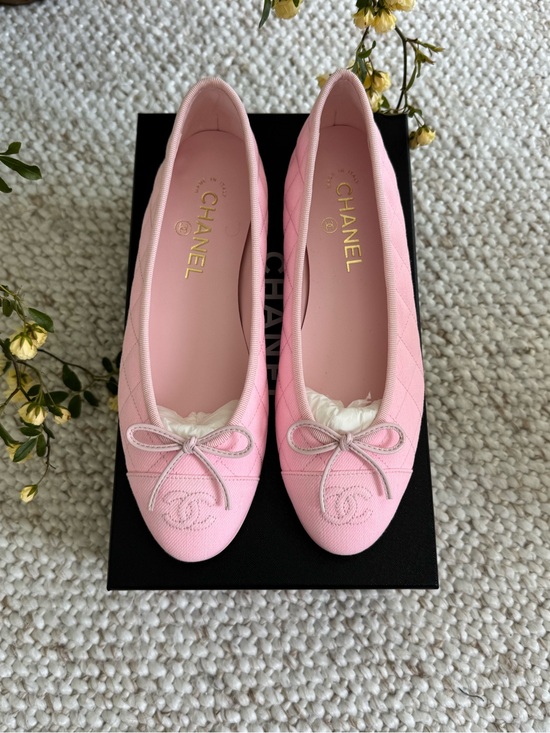 CHANEL Shoes - CHANEL Pink Quilted Ballet Flats with Bow